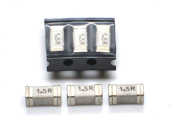 6125FF貼片保險絲 TR2-6125FF7-R TR2-6125FF8-R TR2-6125FF6.3-R TR2-6125FF750-R TR2-6125FF500-R TR2-6125FF5-R TR2-6125FF3-R TR2-6125FF4-R TR2-6125FF2-R TR2-6125FF3.5-R TR2-6125FF1-R TR2-6125FF2.5-R TR2-6125FF12-R TR2-6125FF15-R TR2-6125FF1.5-R TR2-6125FF10-R TR2-6125FF1.25-R