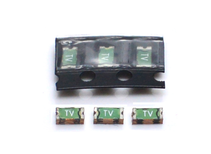 Bussmann PTS1206系列 自恢復(fù)貼片保險絲